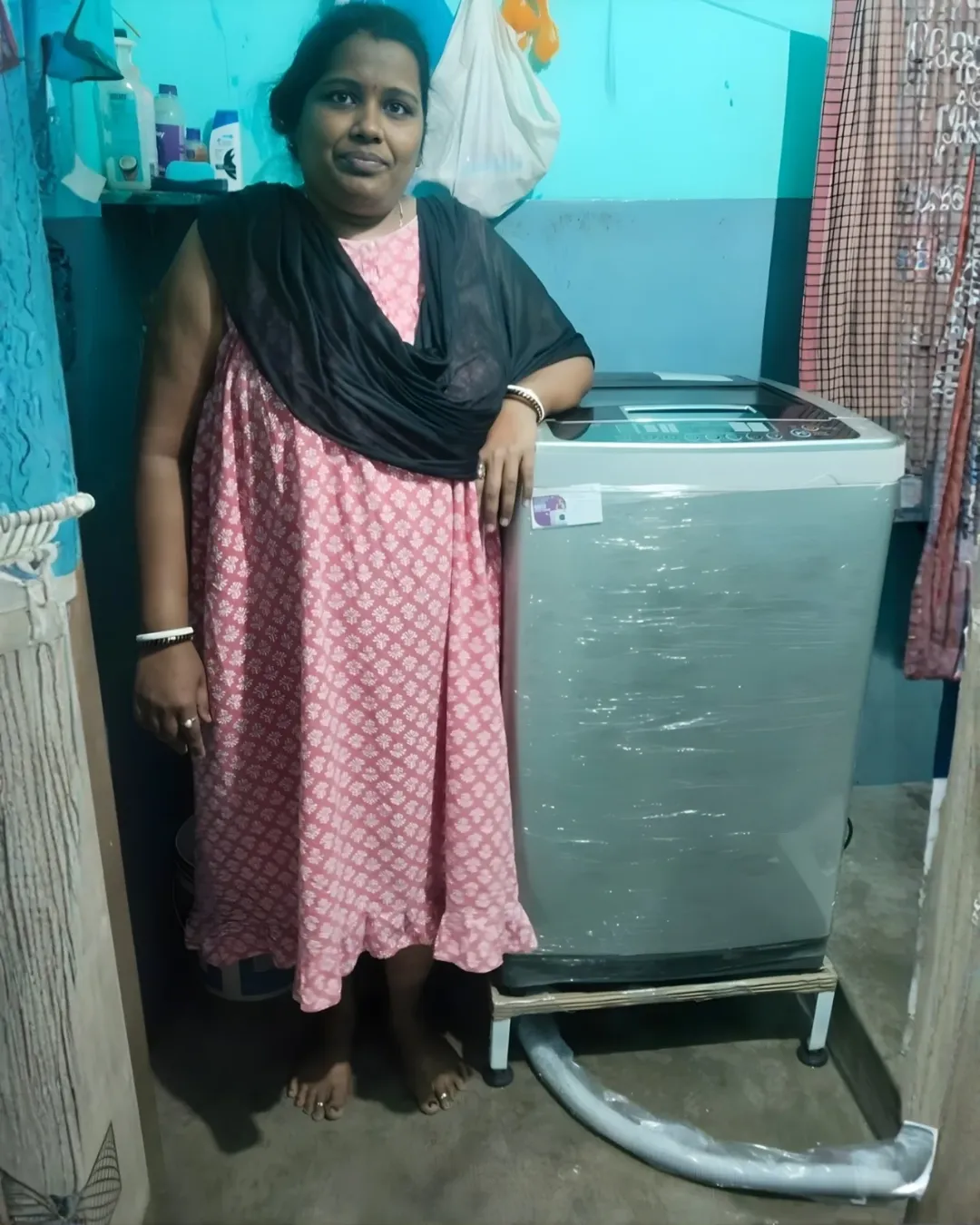 Customer enjoying LG washing machine